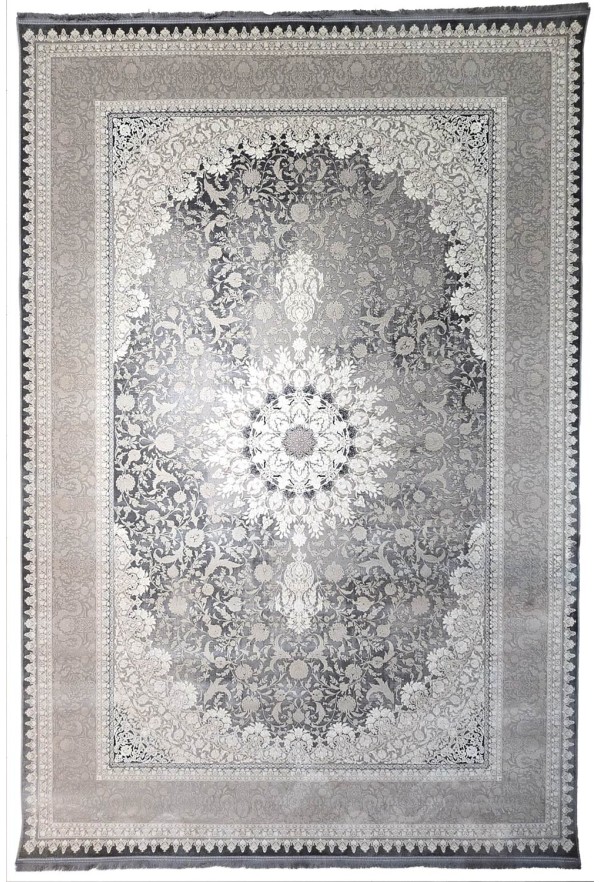 Traditional White/Grey Rug
