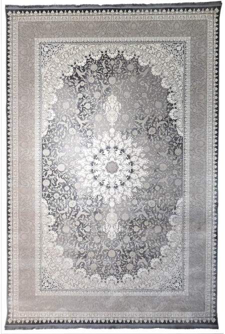 Traditional White/Grey Rug