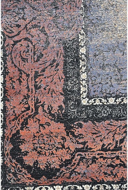 Traditional Purple/Gold/White Rug