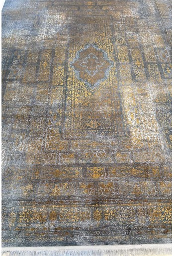 Traditional Gold/Grey Silky Rug 2