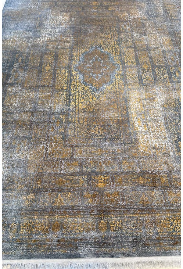 Traditional Gold/Grey Silky Rug