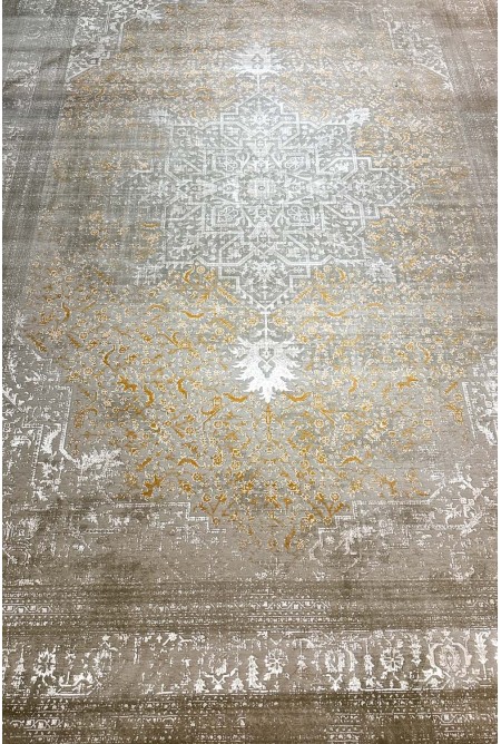 Traditional Gold/White/Beige Rug